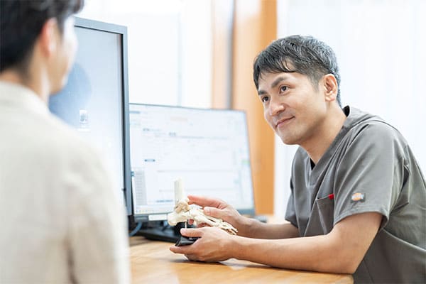 整形外科専門医による安心の診察